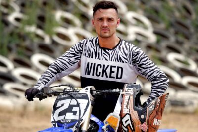 Motocross gloves - bike gear - MX & gloves Wicked Dirt Family